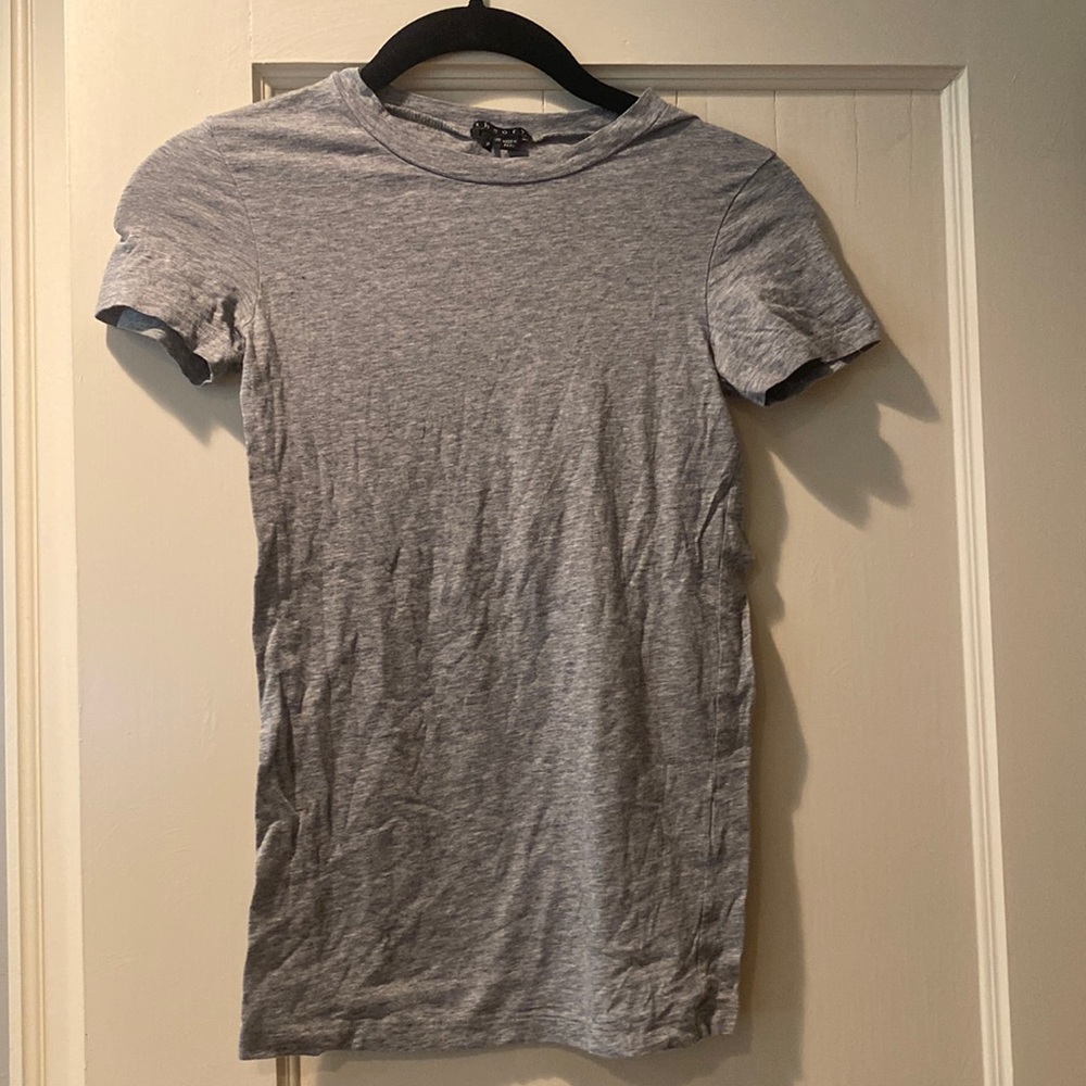 Theory grey t shirt